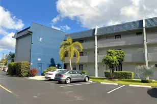 7837 Golf Cir Dr, Margate, FL 33063 - Photo 2