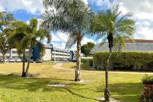 7837 Golf Cir Dr, Margate, FL 33063 - Photo 22