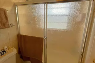 7837 Golf Cir Dr, Margate, FL 33063 - Photo 16