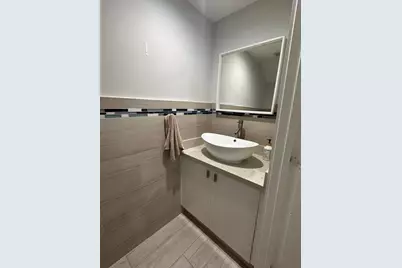 1394 Barcelona Way, Fort Lauderdale, FL 33327 - Photo 12