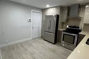 1394 Barcelona Way, Fort Lauderdale, FL 33327 - Photo 4