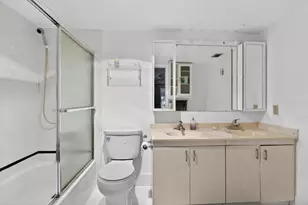 2003 Granada Dr, Pompano Beach, FL 33066 - Photo 16