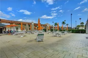 2003 Granada Dr, Pompano Beach, FL 33066 - Photo 32