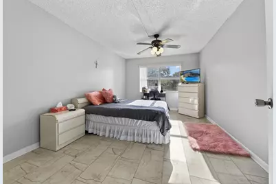 9281 Sunrise Lakes Boulevard #107, Sunrise, FL 33322 - Photo 10