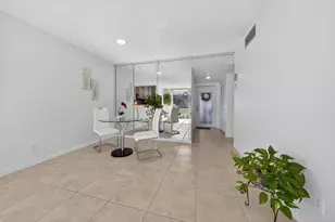 9281 Sunrise Lakes Blvd, Sunrise, FL 33322 - Photo 6