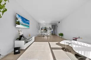 9281 Sunrise Lakes Blvd, Sunrise, FL 33322 - Photo 4