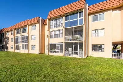 9281 Sunrise Lakes Boulevard #107, Sunrise, FL 33322 - Photo 18