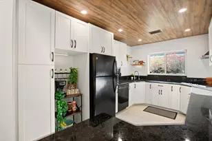 245 N Tradewinds Ave, Fort Lauderdale, FL 33308 - Photo 18