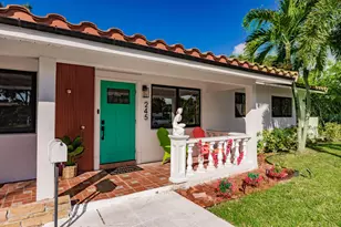 245 N Tradewinds Ave, Lauderdale by the Sea, FL 33308 - Photo 14