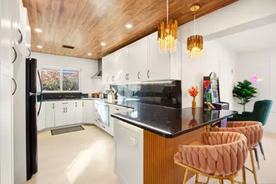 245 N Tradewinds Avenue, Fort Lauderdale, FL 33308 - Photo 10