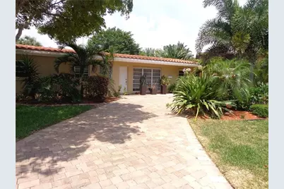 2765 NE 23rd Avenue, Lighthouse Point, FL 33064 - Photo 2