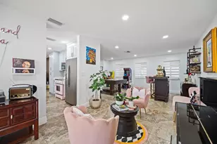 6320 Pent Pl, Miami Lakes, FL 33014 - Photo 8