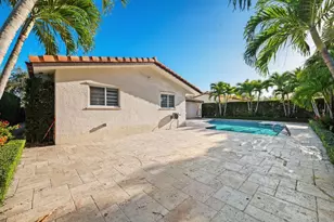6320 Pent Pl, Miami Lakes, FL 33014 - Photo 36