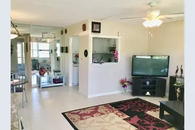 7 Oakridge B #7, Deerfield Beach, FL 33442 - Photo 1