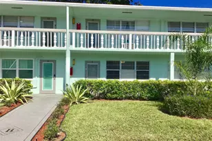 7 Oakridge B, Deerfield Beach, FL 33442 - Photo 2