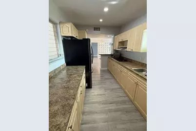 400 E Prima Vista Boulevard, Port Saint Lucie, FL 34983 - Photo 1