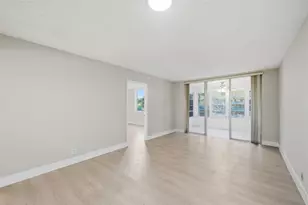 9430 Poinciana Pl, Davie, FL 33324 - Photo 8