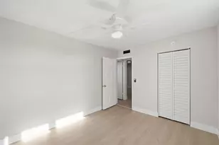 9430 Poinciana Pl, Davie, FL 33324 - Photo 24