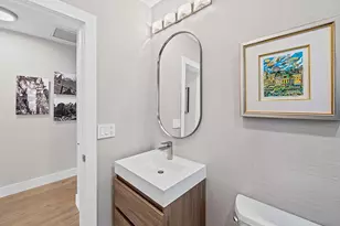 715 N Victoria Park Rd, Fort Lauderdale, FL 33304 - Photo 44