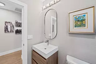 715 N Victoria Park Rd, Fort Lauderdale, FL 33304 - Photo 44