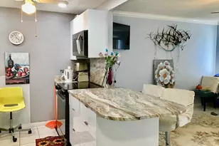 3024 Cambridge B, Deerfield Beach, FL 33442 - Photo 4