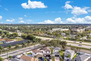 6992 SW 148 Ln, Davie, FL 33331 - Photo 26