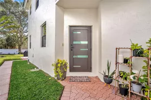 6992 SW 148 Ln, Davie, FL 33331 - Photo 2