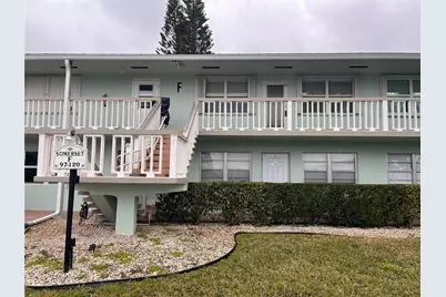 102 Somerset F #102, West Palm Beach, FL 33417 - Photo 1
