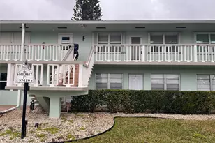 102 Somerset F, West Palm Beach, FL 33417 - Photo 1