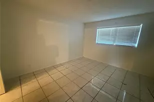 7960 N Colony Cir, Tamarac, FL 33321 - Photo 10