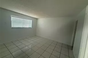 7960 N Colony Cir, Tamarac, FL 33321 - Photo 2