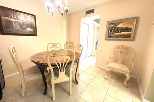 489 Tilford W, Deerfield Beach, FL 33442 - Photo 4