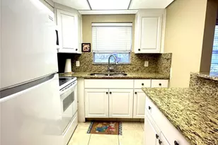 489 Tilford, Deerfield Beach, FL 33442 - Photo 6