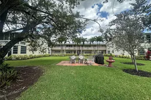 489 Tilford W, Deerfield Beach, FL 33442 - Photo 20