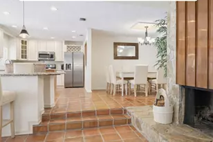 808 E Plantation Cir, Plantation, FL 33324 - Photo 4