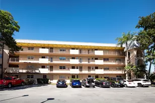 6101 N Falls Cir Dr, Lauderhill, FL 33319 - Photo 26