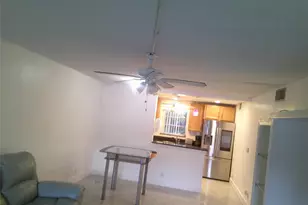 5383 SW 40th Ave, Davie, FL 33314 - Photo 2