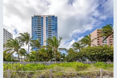 2655 Collins Avenue #602, Miami Beach, FL 33140 - Photo 2