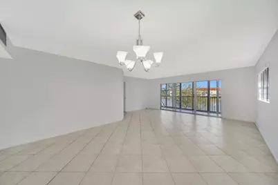 13001 SW 15th Court #312 T, Pembroke Pines, FL 33027 - Photo 14