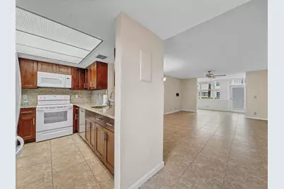 7 Willowbrook Lane #101, Delray Beach, FL 33446 - Photo 6