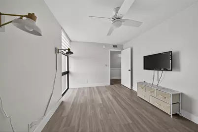 1629 Riverview Road #521, Deerfield Beach, FL 33441 - Photo 10