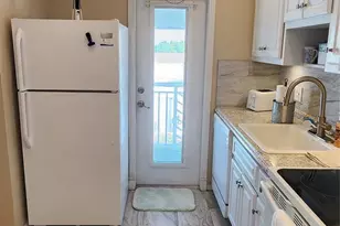 1951 NE 39th St, Lighthouse Point, FL 33064 - Photo 12