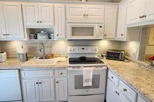 1951 NE 39th St, Lighthouse Point, FL 33064 - Photo 10