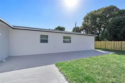 1411 NW 54th Terrace, Lauderhill, FL 33313 - Photo 32