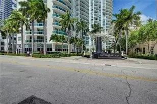 347 N New River Dr, Fort Lauderdale, FL 33301 - Photo 2