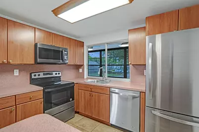 9351 Lime Bay Boulevard #201, Tamarac, FL 33321 - Photo 6