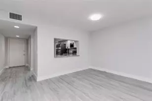 12600 SW 5th Ct, Pembroke Pines, FL 33027 - Photo 34