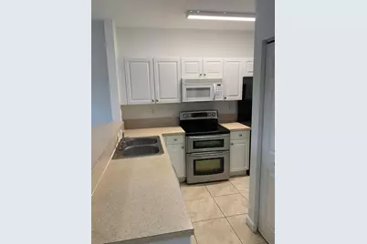 3390 NE 13 Cir Drive #104, Homestead, FL 33033 - Photo 12