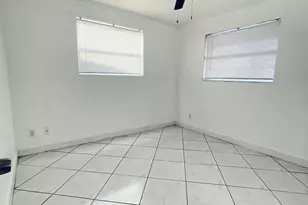 6902 SW 15th St, North Lauderdale, FL 33068 - Photo 22