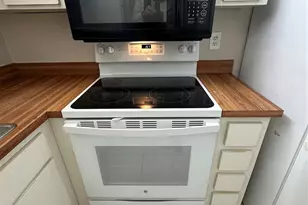 3578 N University Dr, Coral Springs, FL 33065 - Photo 4